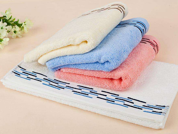 纯棉浴巾平织、提花和缎档有哪些区别