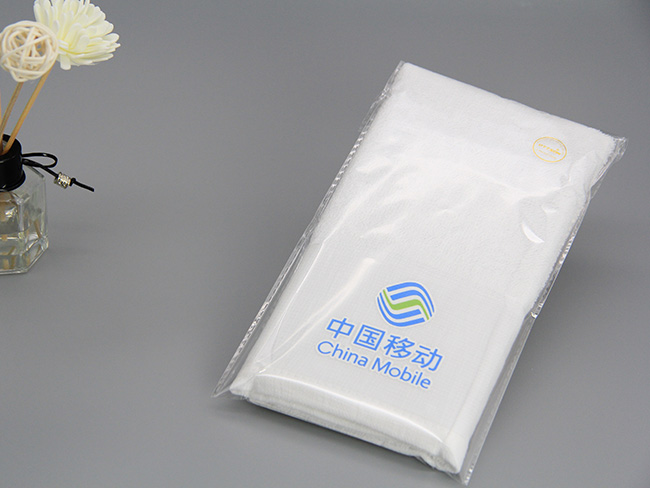 中国移动面巾简洁包装定制